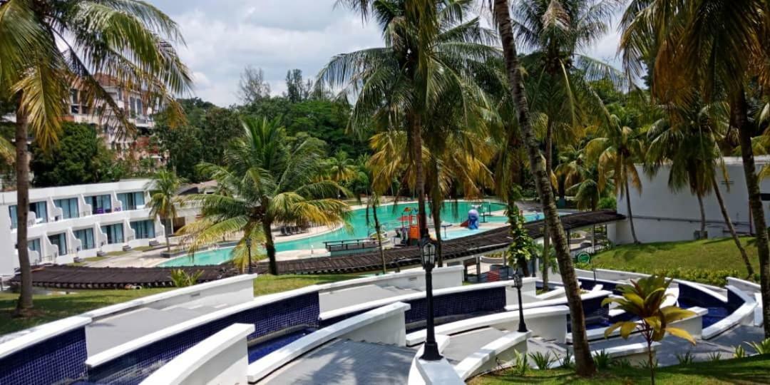 Klana Resort Seremban Exteriör bild