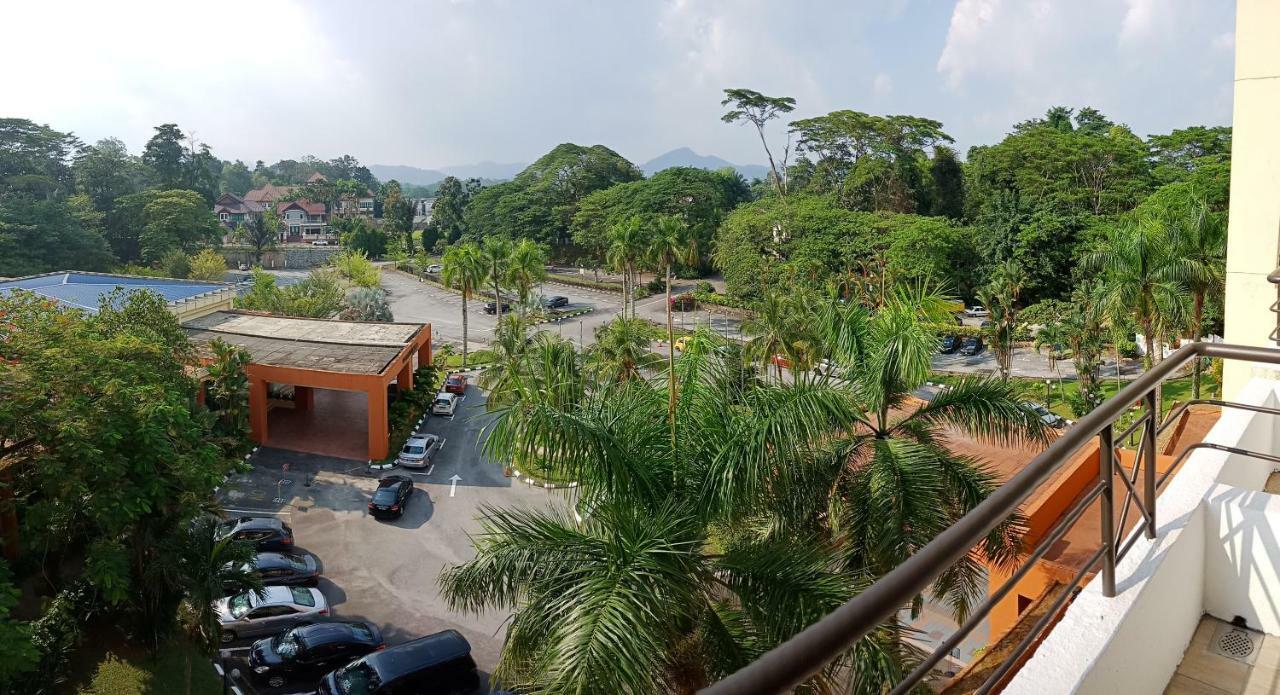 Klana Resort Seremban Exteriör bild
